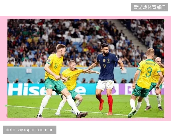 法国队需利用阵容深度优势，在淘汰赛中进行轮换以保证主力球员体力应对点球大战。